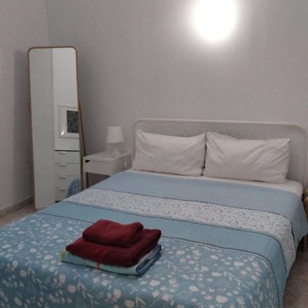 Apartamentos Rocamar El Medano מראה חיצוני תמונה