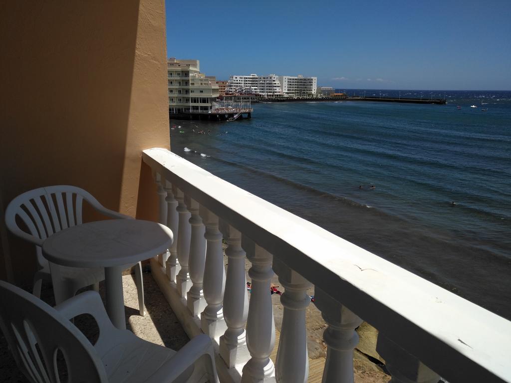 Apartamentos Rocamar El Medano מראה חיצוני תמונה